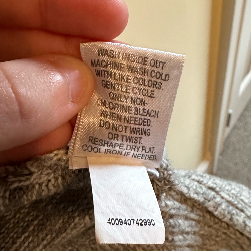 Apt. 9 Gray Sweater/Cardigan With Some Sort Of El… - image 5